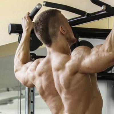 How to quickly pump up wide wings on the horizontal bar