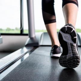 How to turn on a treadmill at the gym